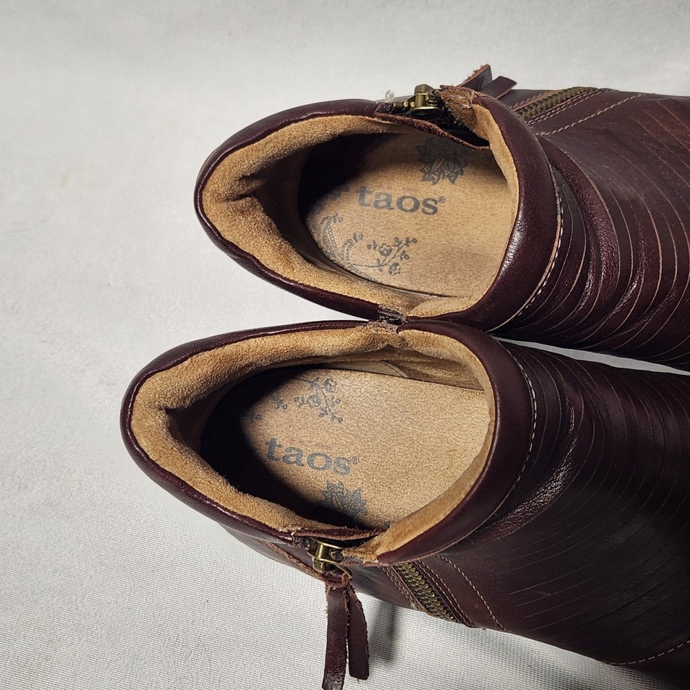 women's TAOS Habit brown Leather ankle Boots‎ size 11 side zip booties - Picture 5 of 9